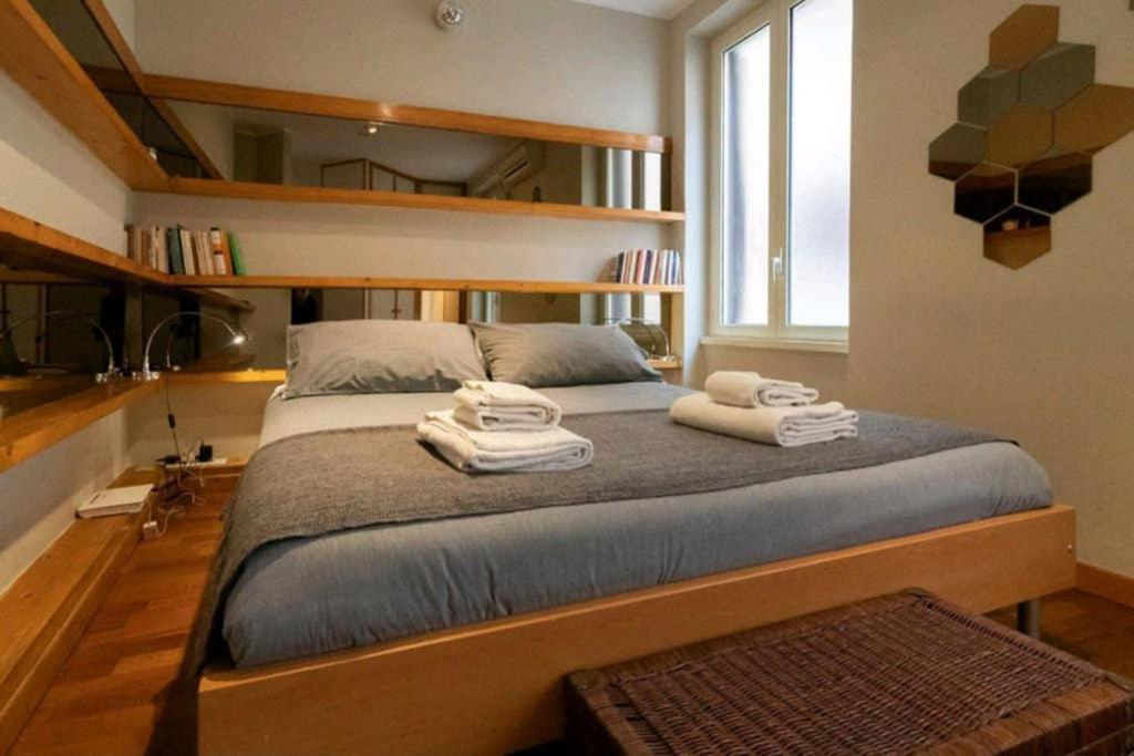 Apartamento Il Velarium Del Colosseo Roma Exterior foto